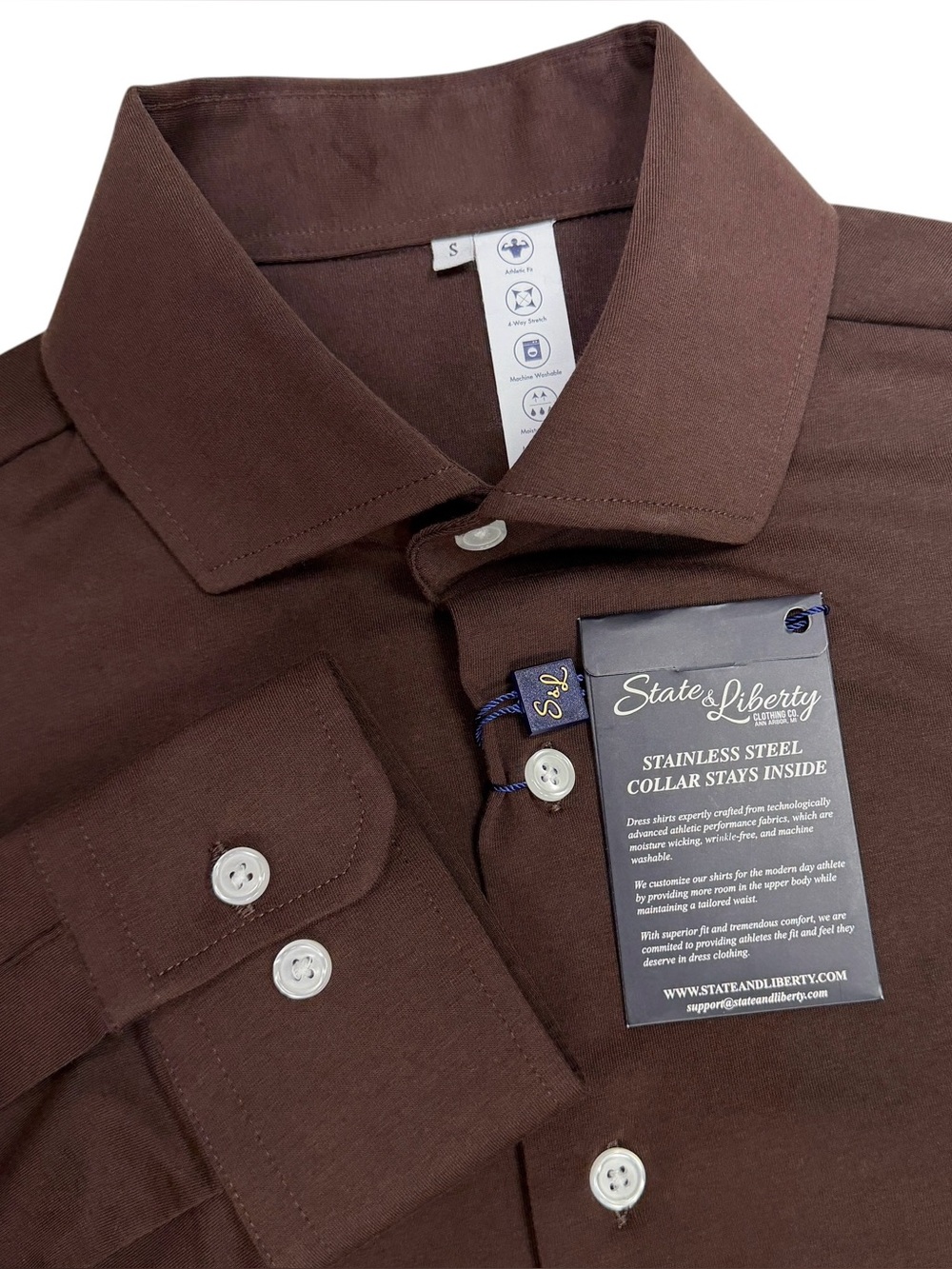 State & Liberty Shirt Mens Small Brown Winston Athletic Performance Button NWT